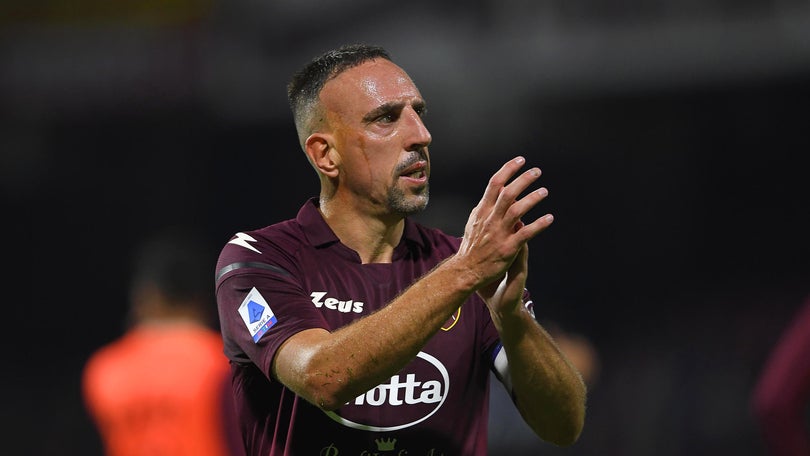 Imagem de Franck Ribéry termina carreira de futebolista aos 39 anos