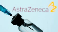 Imagem de Médicos defendem vacina da AstraZeneca para idosos
