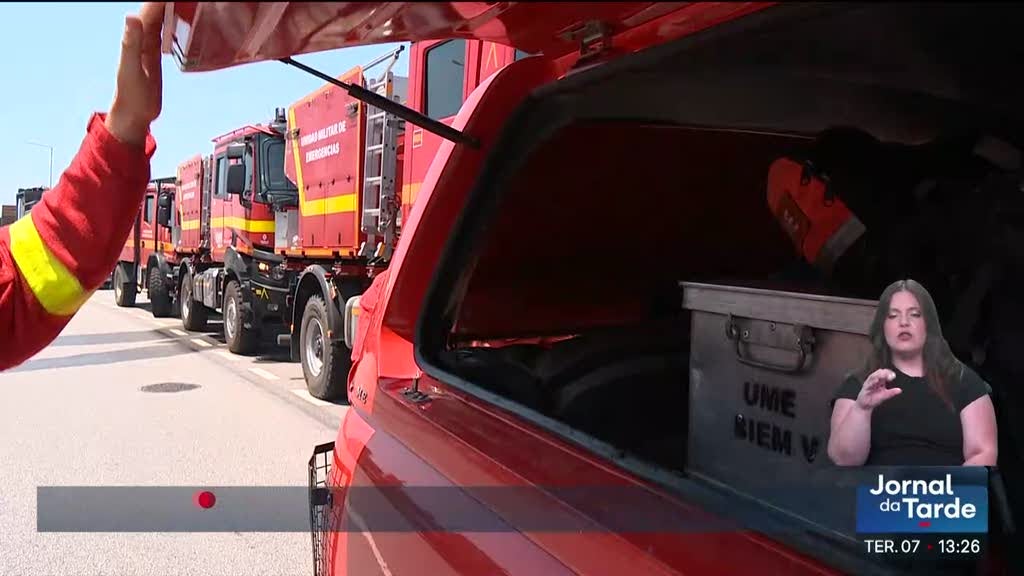 Imagem de Vouzela. Militares espanhóis que combateram chamas de regresso a casa