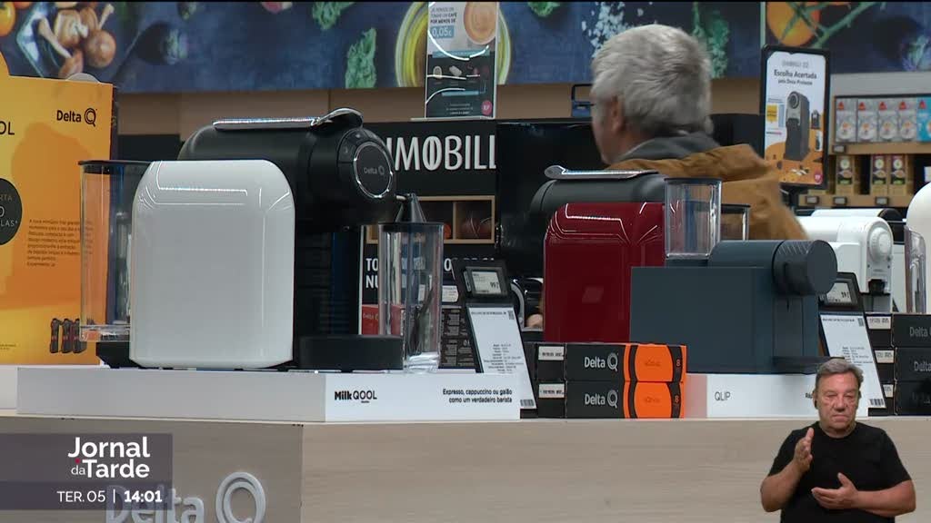 Programa E-Lar apoia famílias a adquirir eletrodomésticos mais eficientes