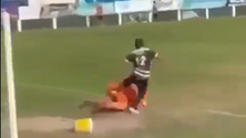 Imagem de Homem detido por invadir jogo de futebol e pontapear guarda-redes em Ovar