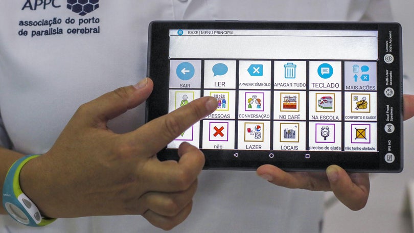 Nova app ajuda comunicação em casos de paralisia cerebral