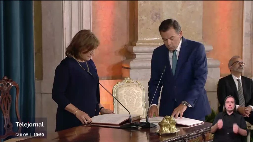 Luís Montenegro at the swearing-in ceremony