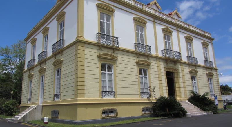 Novas residências da Universidade dos Açores dependentes do PRR