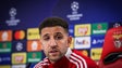 Taarabt convicto de que Benfica vai «vencer» o Liverpool