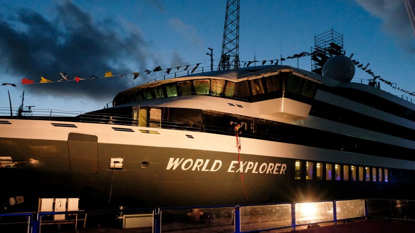 Navio `MS World Explorer` tem licença para casino emitida pela Madeira