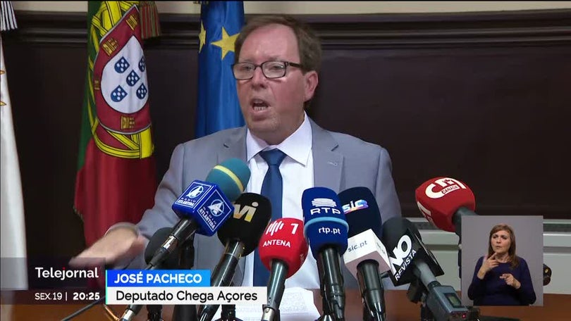 Imagem de Chega propõe fim da taxa turística no continente para açorianos e madeirenses