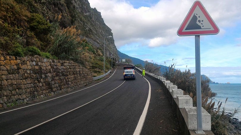 Imagem de Derrocada na Via Expresso entre São Vicente e o Seixal