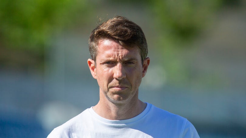 Imagem de Saída de Vasco Seabra fica decidida esta tarde