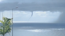 Imagem de Pequeno tornado desperta a atenção dos curiosos (vídeo)