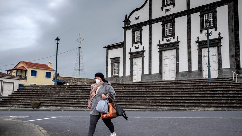 Imagem de Açores com nove novos casos e uma morte