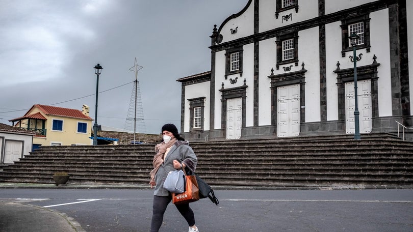 Açores com nove novos casos e uma morte