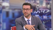 Imagem de Berardo presente a Carlos Alexandre (vídeo)