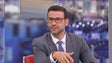 Imagem de Berardo presente a Carlos Alexandre (vídeo)