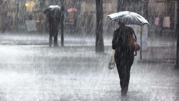 Imagem de Aviso amarelo para chuva e vento forte