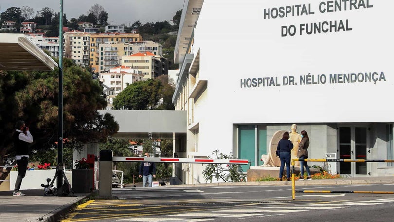Hospitais registaram aumento do número de camas e do pessoal ao serviço