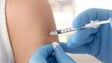 Covid-19: Agência Europeia de Medicamentos inicia avaliação de vacina da AstraZeneca