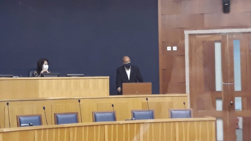 Imagem de Covid-19: PS defende corte nas subvenções dos deputados
