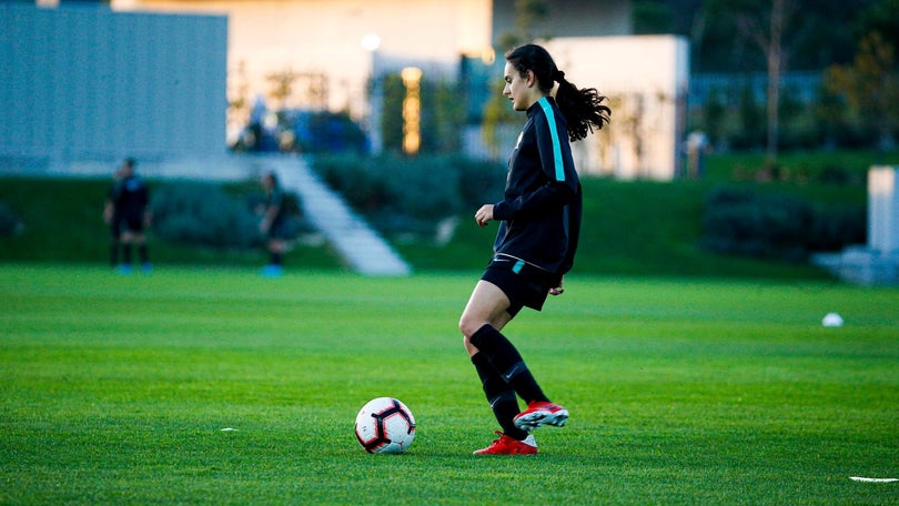 Imagem de Portugal com Noruega, Bélgica e Malta na corrida ao Europeu feminino de sub-19