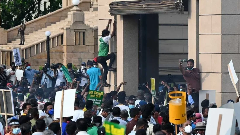 Manifestantes tentaram invadir casa do presidente do Sri Lanka