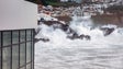 Imagem de Mau tempo nos Açores causa 11 feridos
