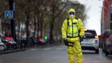 Imagem de Covid-19: Espanha regista quatro mortes e novos casos mais do que duplicam