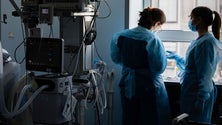 Imagem de Portugal com 17 mortes e 2.232 novos casos