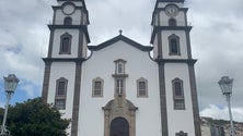 Imagem de Partidos reagem ao apelo do bispo