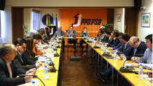 Imagem de PSD quer abrir discussão aos partidos da oposição