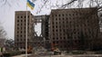 Edifício da administração regional de Mykolaiv bombardeado pelas forças russas