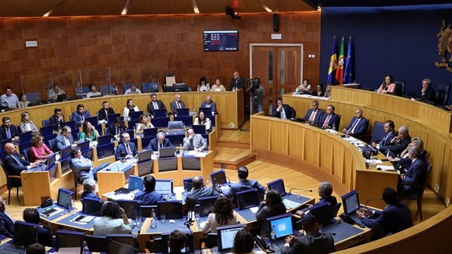 Parlamento votou 132 diplomas e recebeu mais de 13 mil pessoas