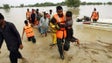 Inundações no Paquistão deixam mais de mil mortos