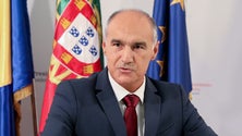 Imagem de Governo garante a colocação até setembro (áudio)
