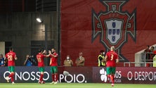 Imagem de Portugal bate Luxemburgo ao intervalo por 3-0