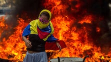 Imagem de Greve geral aumenta número de mortes na Venezuela
