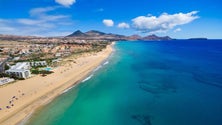 Imagem de Milhares de madeirenses rumaram ao Porto Santo (áudio)
