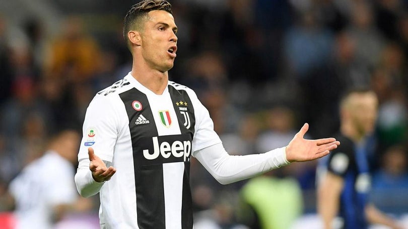 Cristiano Ronaldo está fora dos finalistas a Jogador do Ano da UEFA