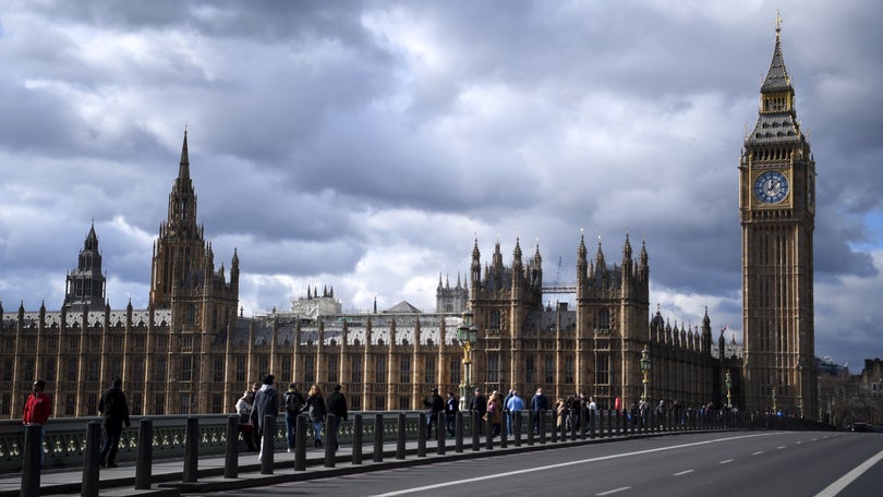 Reino Unido e União Europeia chegaram a acordo para resolver problemas do Brexit