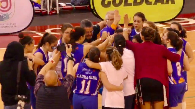 Imagem de Seleção da Madeira feminina sub-16 de basquetebol conquistou o título nas Festas do Basquetebol