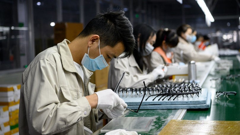Imagem de Covid-19: China torna-se na primeira grande economia a crescer