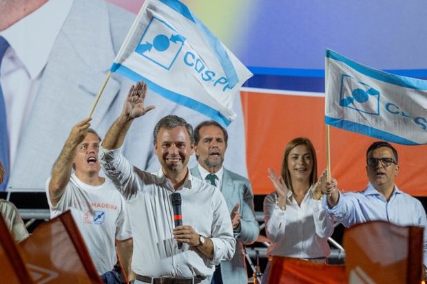 Poltica