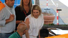 Imagem de Cláudia Monteiro de Aguiar esteve em Câmara de Lobos para cativar o voto dos indecisos