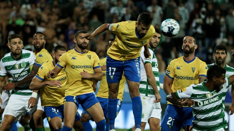 Sporting vence no Estoril