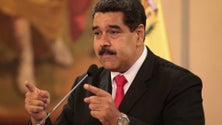 Imagem de Maduro anuncia detenção de espião dos EUA junto de refinarias em plena crise de gasolina