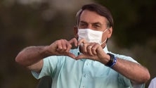 Imagem de Presidente do Brasil diz que já não está infetado pelo novo Coronavírus