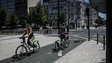 Ciclistas defendem mais restrições ao automóvel e planos de mobilidade mais articulados