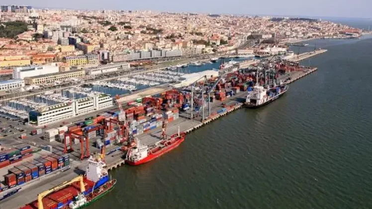 Porto de Lisboa alvo de ataque informático sem compromisso das operações