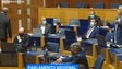 Deputados do PSD e do PS trocam farpas acerca das contratações na Função Pública (Vídeo)