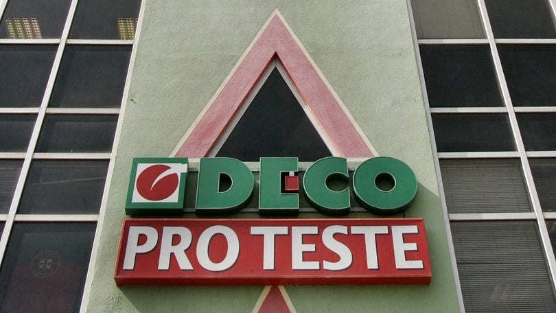 Imagem de Deco quer material escolar deduzido em IRS