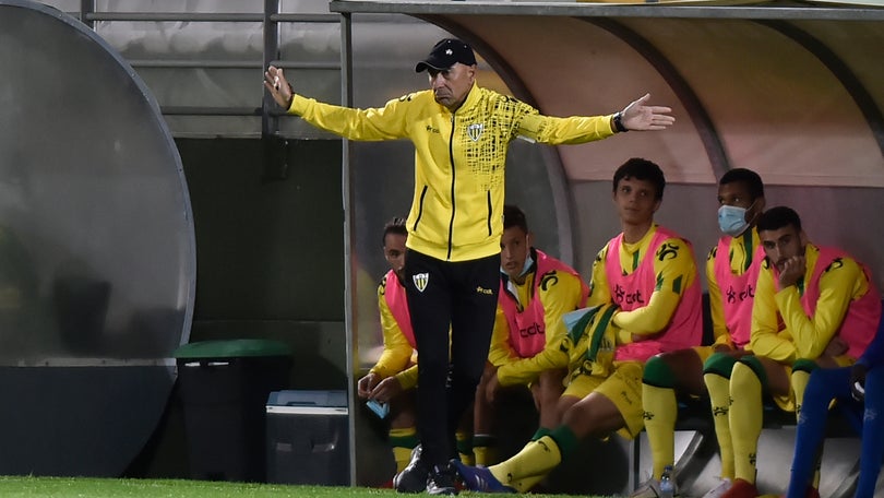 Treinador do Tondela pede ambição na receção ao Marítimo